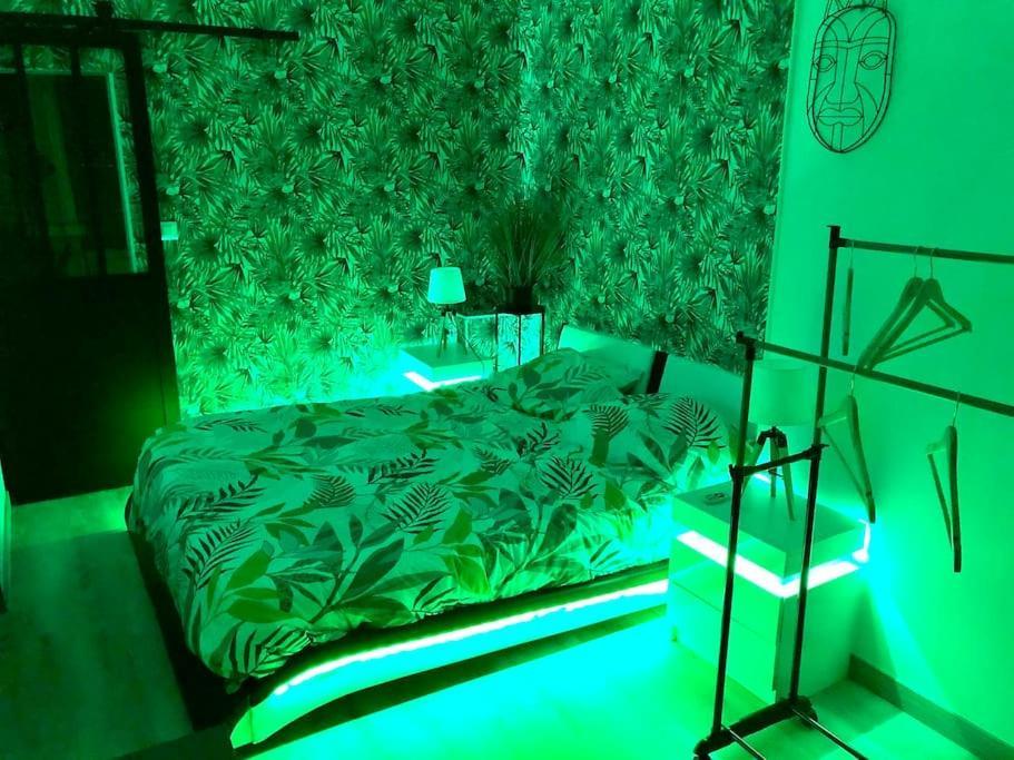 Le Led Room,Centre Ville Place De Parking Gratuite Sens Exterior foto