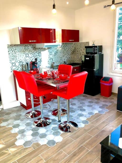 Le Led Room,Centre Ville Place De Parking Gratuite Sens Exterior foto